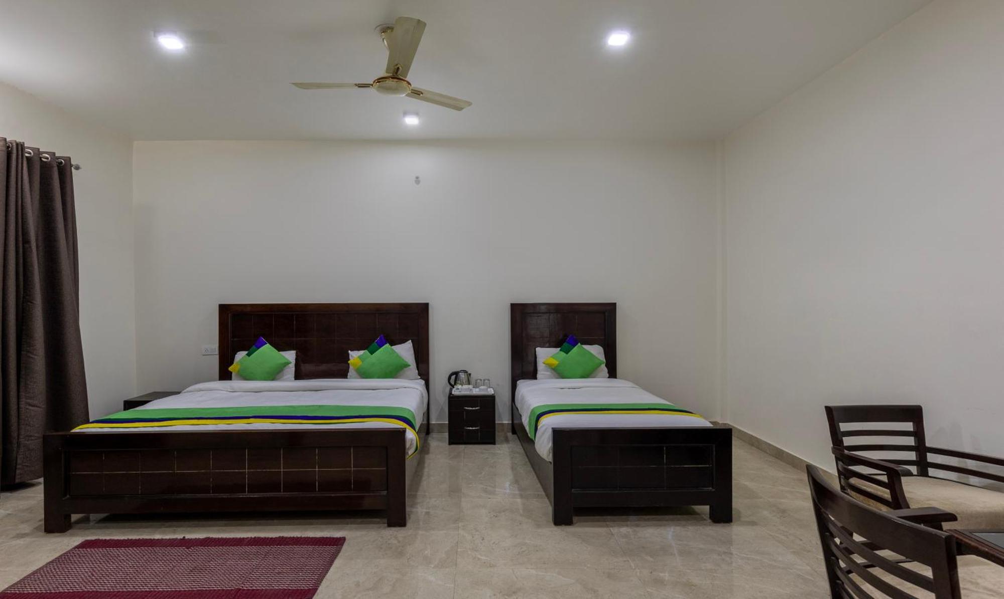 Treebo Olive Lake View Inn June Estate Bhīm Tāl Dış mekan fotoğraf