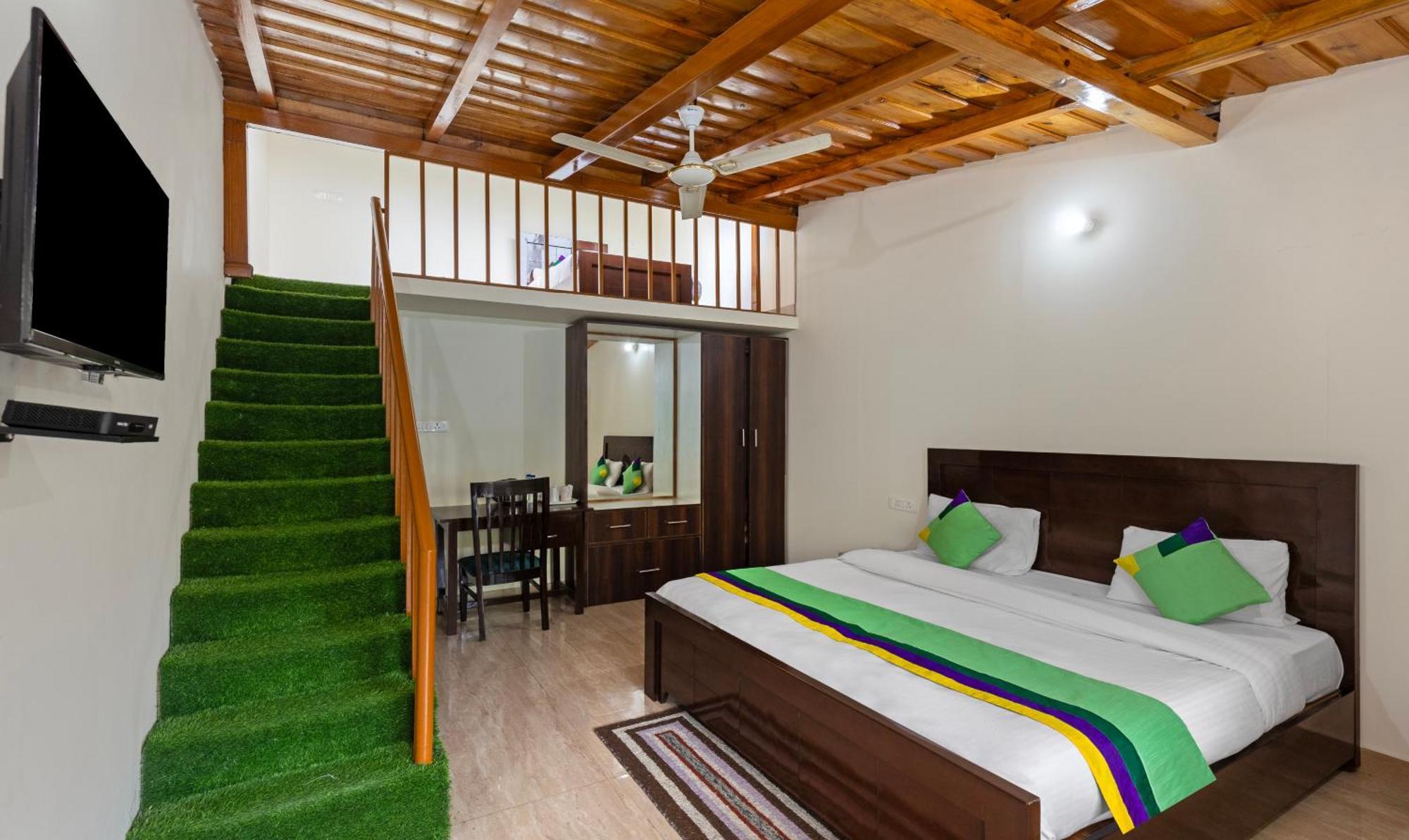Treebo Olive Lake View Inn June Estate Bhīm Tāl Dış mekan fotoğraf