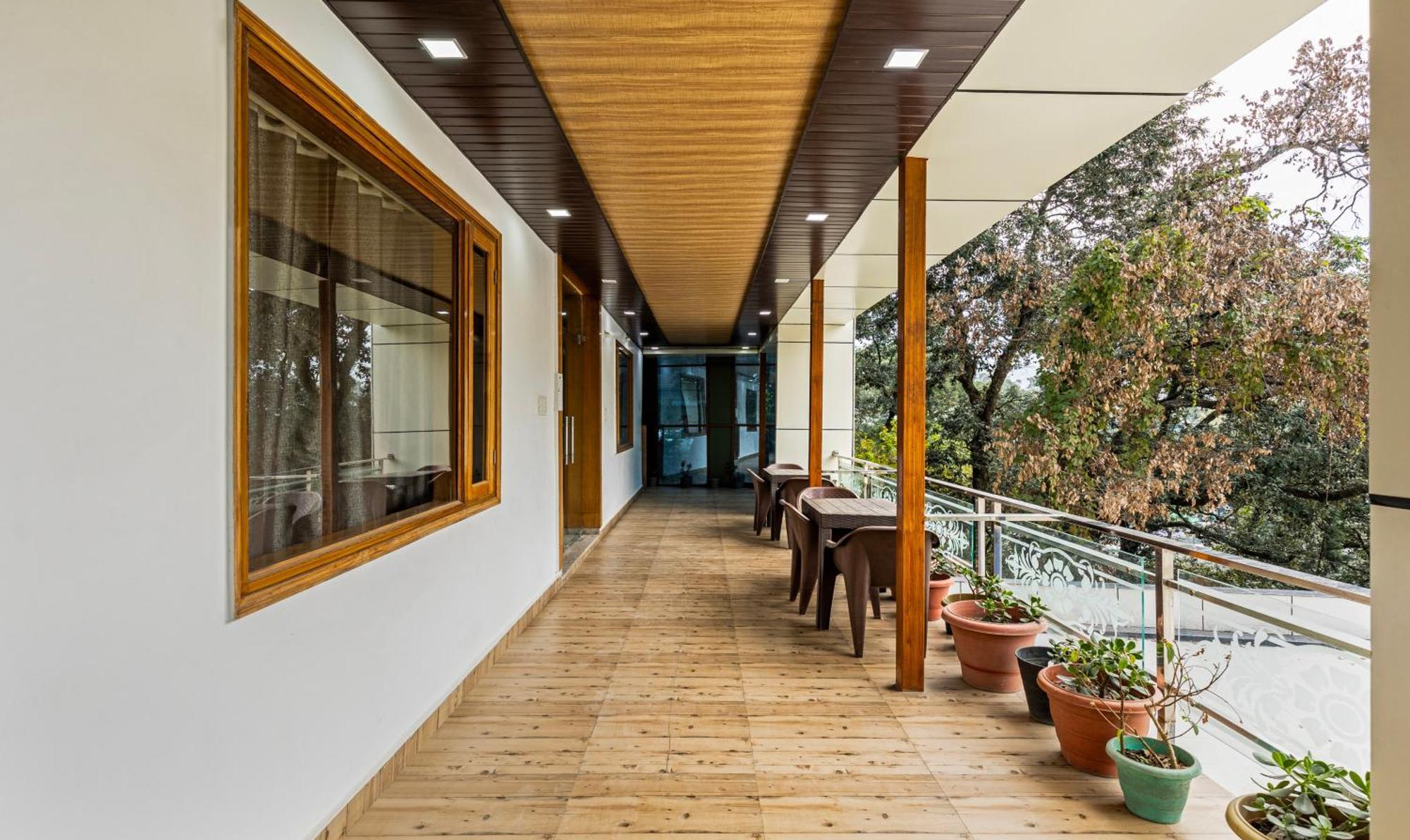 Treebo Olive Lake View Inn June Estate Bhīm Tāl Dış mekan fotoğraf