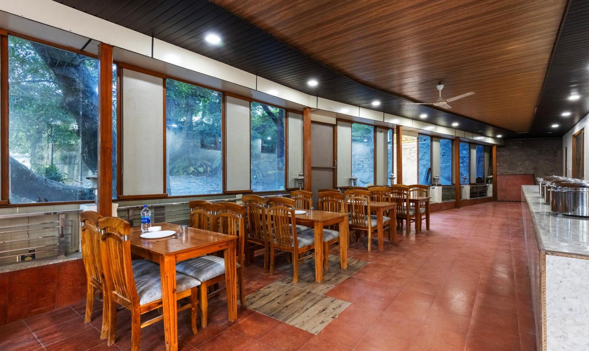 Treebo Olive Lake View Inn June Estate Bhīm Tāl Dış mekan fotoğraf